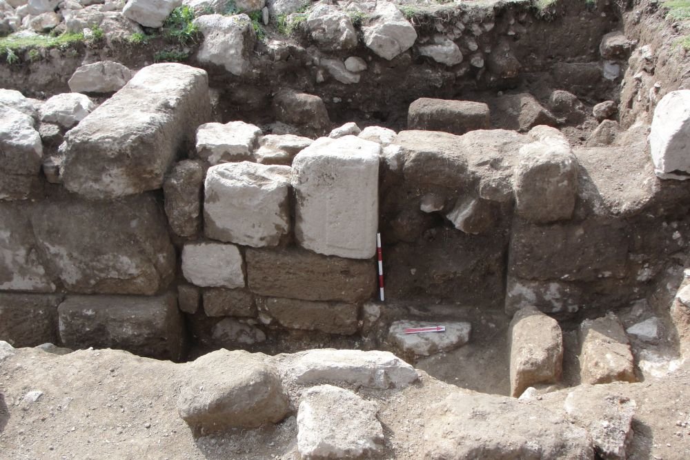 
В Иордании раскопали древнейший храм Бельфегора